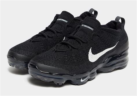 vapormax new release 2023.